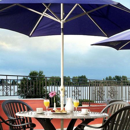 Four Points By Sheraton Toronto Lakeshore Nhà hàng bức ảnh