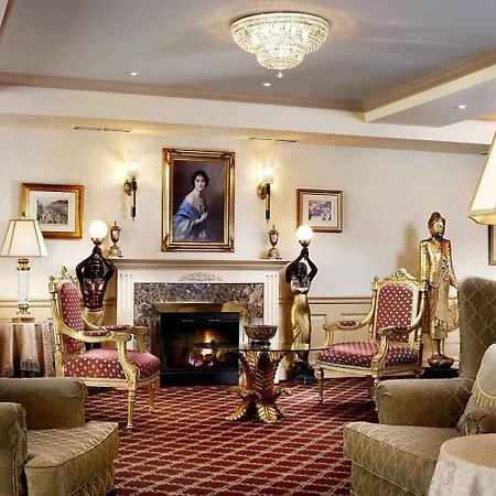 Four Points By Sheraton Toronto Lakeshore Phòng bức ảnh