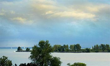 Four Points By Sheraton Toronto Lakeshore Ngoại thất bức ảnh